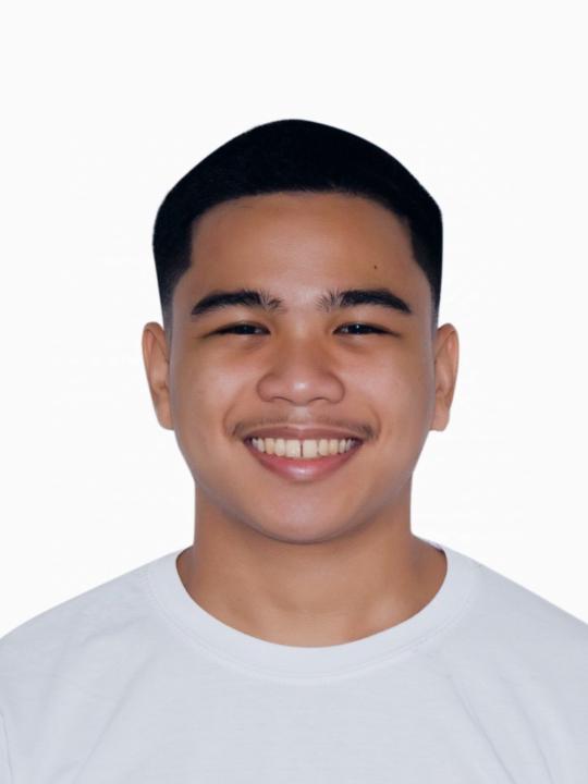 Luther Salonga