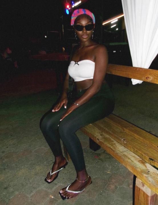 Nia Foreign