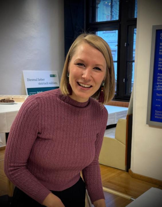 Julia Paar