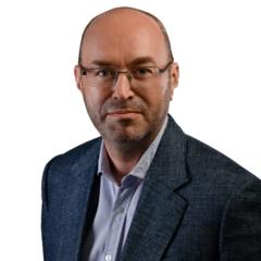Simon Elliott