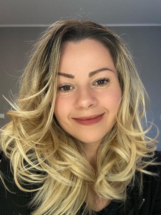 Vivien Kurtaj