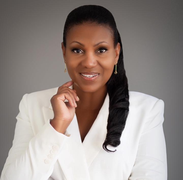Charmaine Mischel