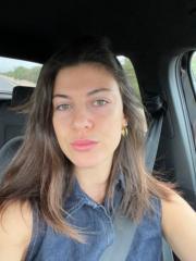 Laura Riera Van Schaik