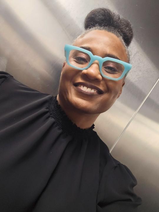 Dominique Campbell