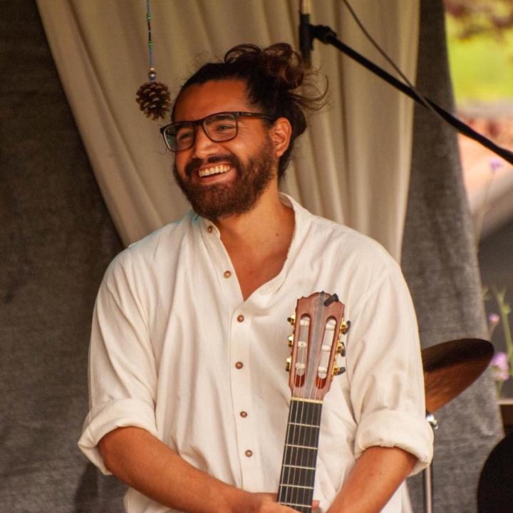Miguel Navarro