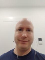 M M