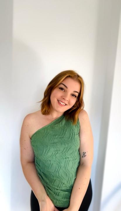 Noémi Komlósi