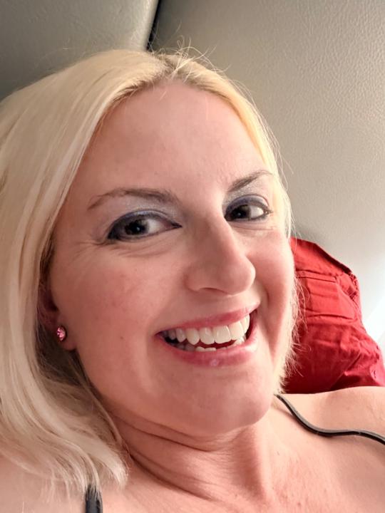 Judith Lee