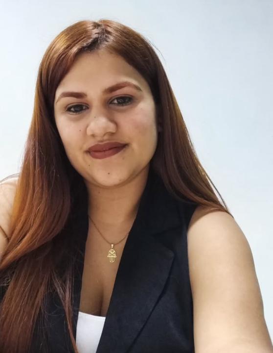 Hillary Nuñez
