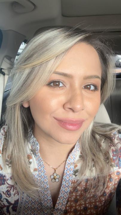 Krystal González