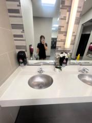 Leslie Hernandez-Flores