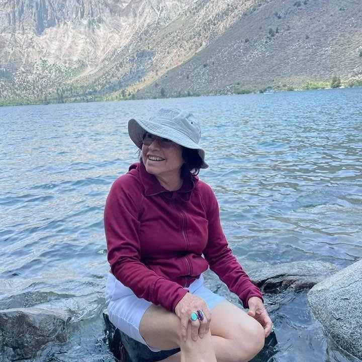 Idalia Tobar