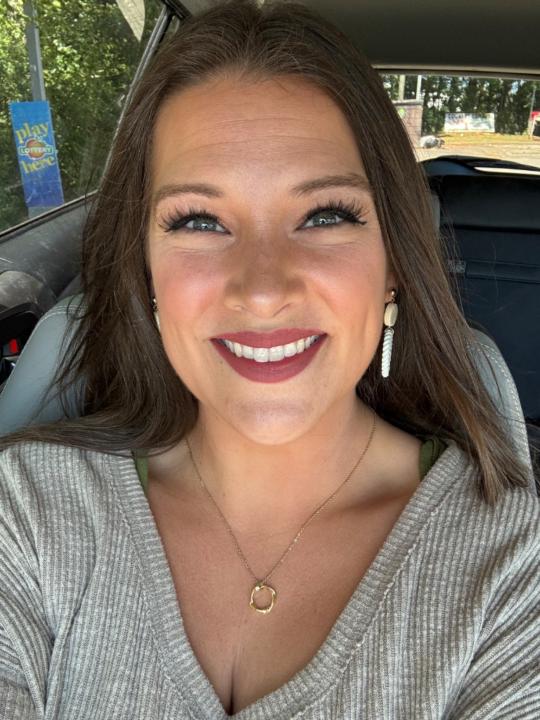 Sara Davis