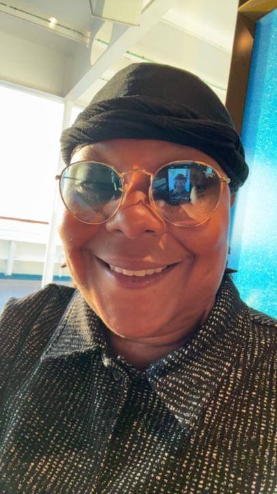 Shirley McRae