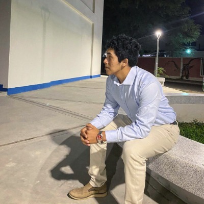 Eduard Gomez Lescano