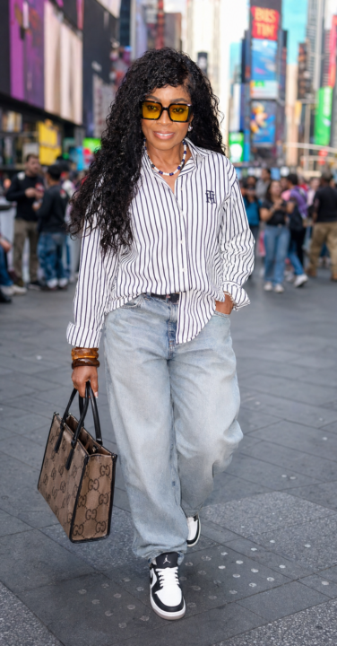 A redo of the New York street Girl
