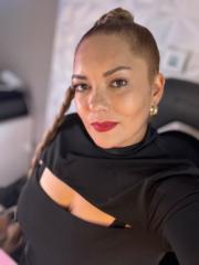 Geraldine Bello