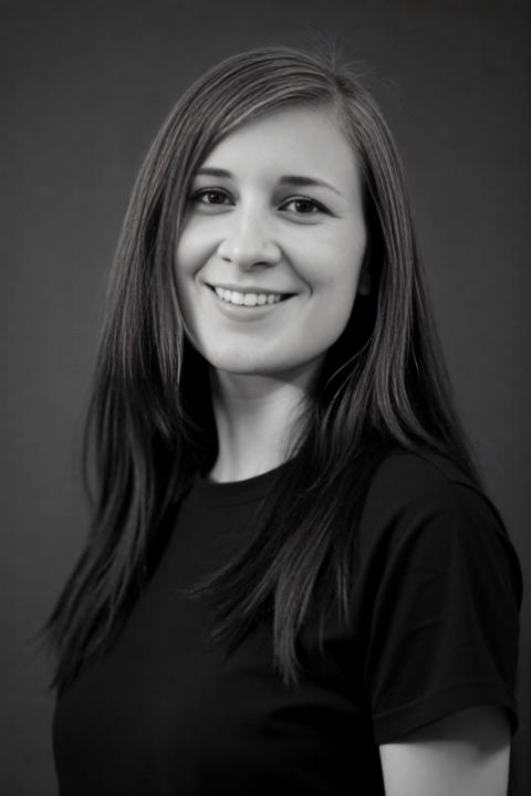 Dani W.