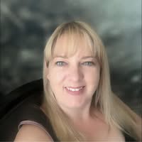 Kelly Reeveley
