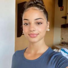 Anabel Nicholas