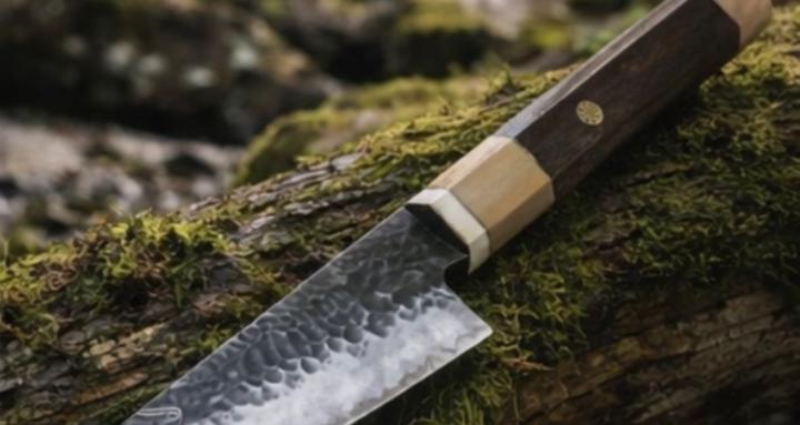 Knife and resin making