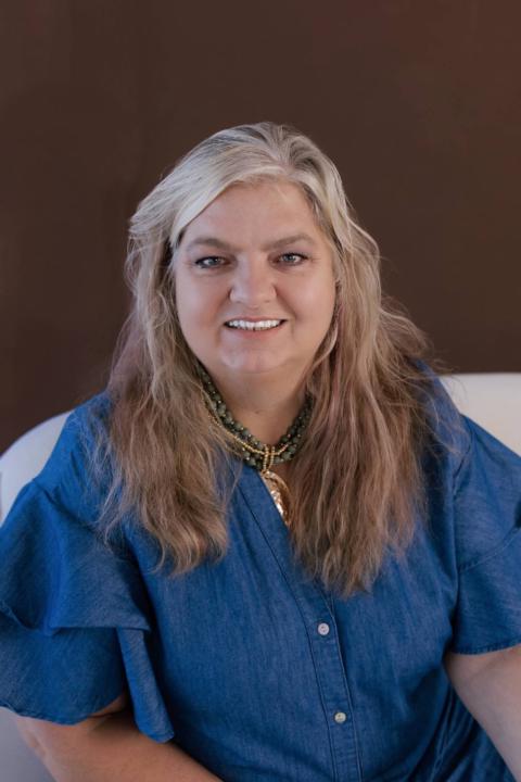 Alice Powers Davis