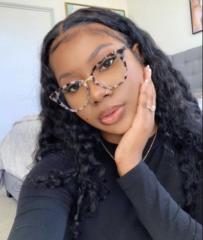 Angela Thomas