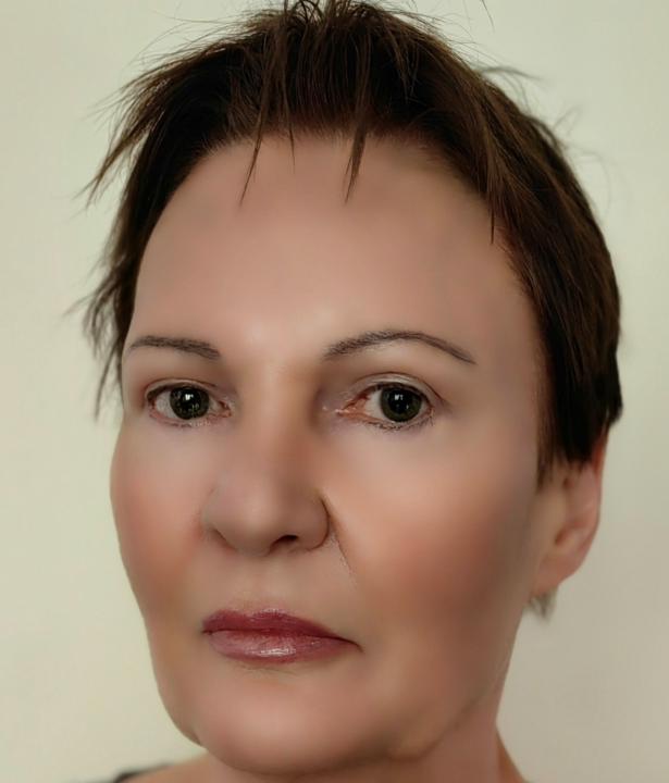 Sandra Arnold