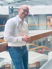 Robert Schwarz