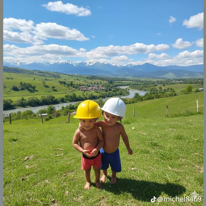 Adriana  Michel Cantillo Gracias