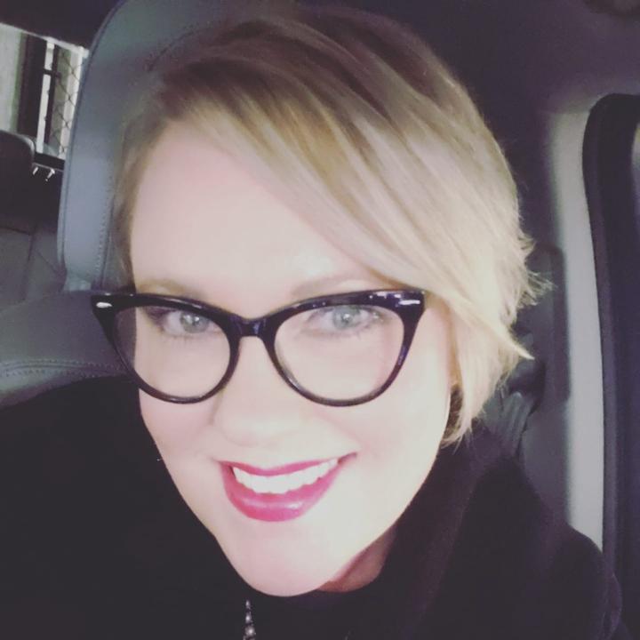 Michelle Schmoelzer