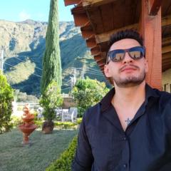 Carlos Pineda