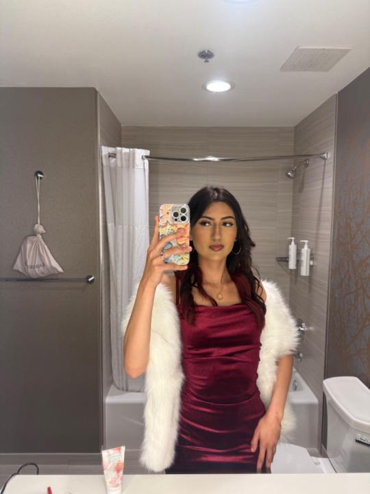 Islah Velez