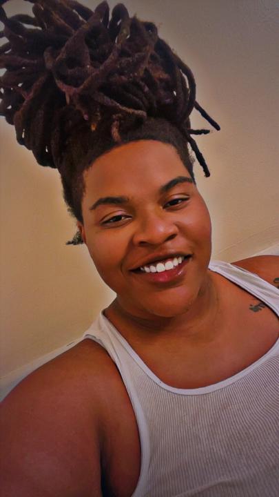Dijonnassie Holmes