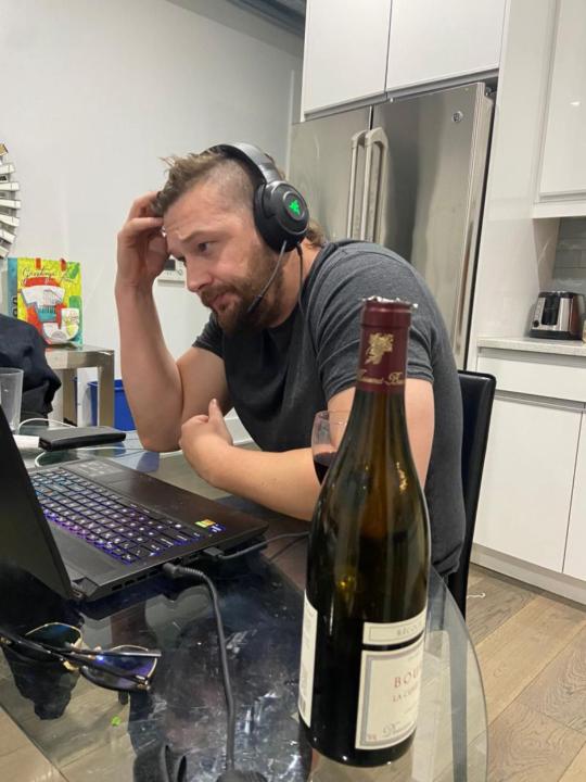 Don't waste 742 hours doing shitty B2B sales like I did. Use this guide....