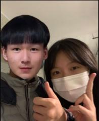 右呈 林