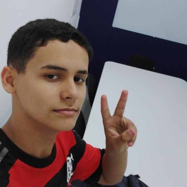 Halley Tavares Garcia