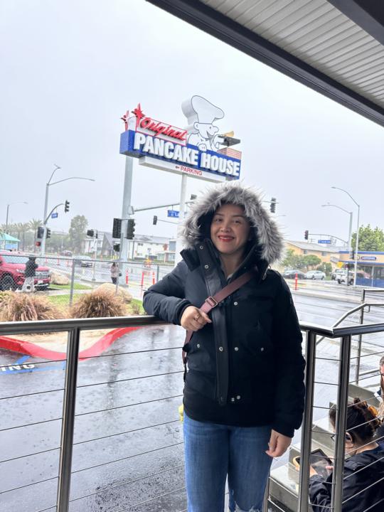 The Original Pancake House + Hollister Jacket Victory 🧥☔️✨
