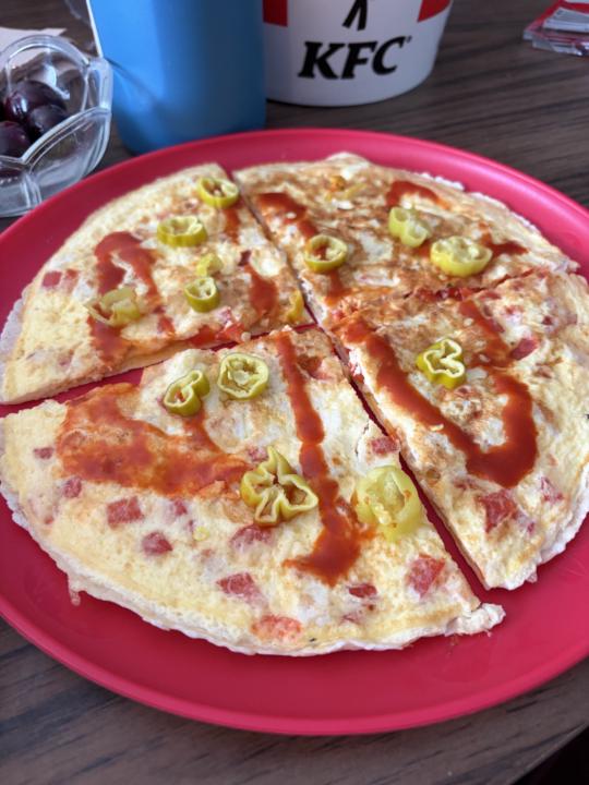 Omelette pizza 🍕 
