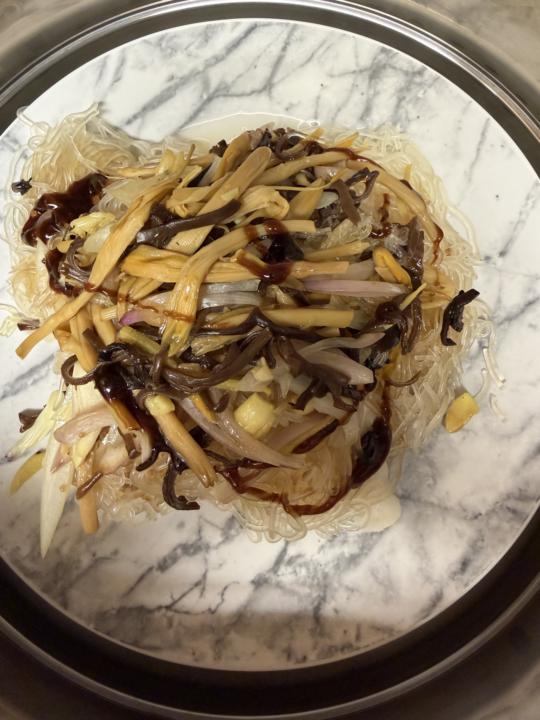 🐟 Mom’s High-Protein Low-Carb Steamed Tilapia & Kelp Noodles