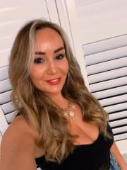 Rebecca Taylor