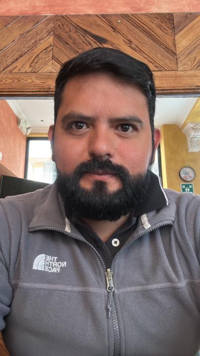 Carlos Adrian Guerron Marín