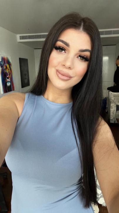 Nicole Krajčírikova