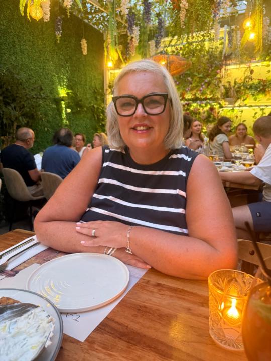 Lesley Hopkins