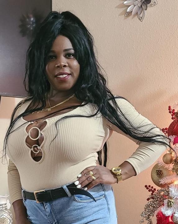 Llareysi González torres