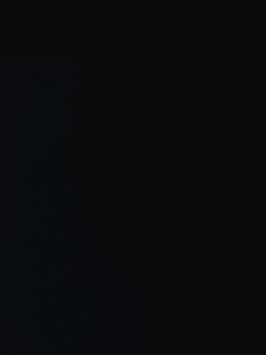 M M