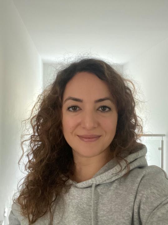 Nahid Roushanaei