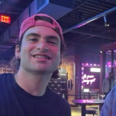 Daniel F