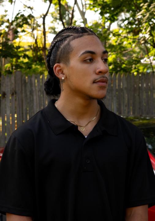 Kris E