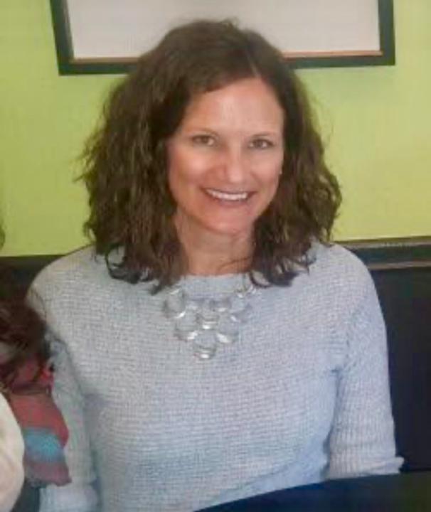 Lynne W